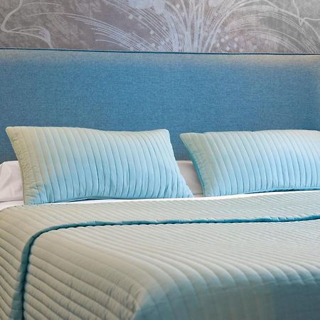 Auberge La Renaissance Asnières-sur-Oise Екстериор снимка